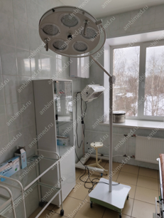 Операционный светильник
